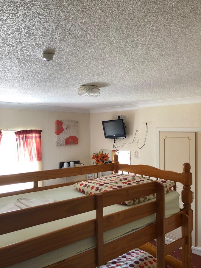 Athol Guest house Blackpool